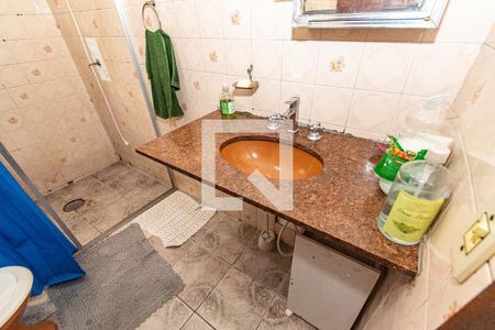 Casa à venda com 176m², 4 quartos e 2 vagas