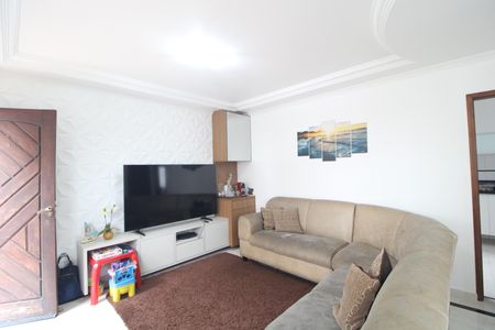 Sala de casa à venda com 3 quartos, 170m² em Jardim Lallo, São Paulo