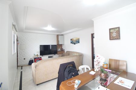 Sala de casa à venda com 3 quartos, 170m² em Jardim Lallo, São Paulo