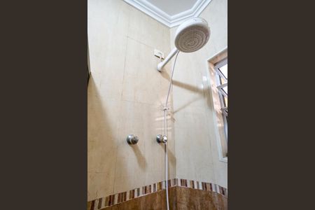 Casa à venda com 366m², 5 quartos e 2 vagasBanheiro Social