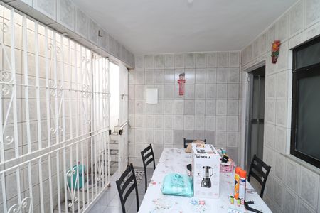 Área Externa de casa para alugar com 3 quartos, 90m² em Jardim Carioca, Rio de Janeiro