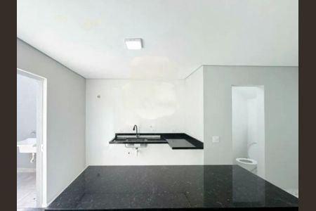 Casa à venda com 3 quartos, 140m² em Vila Santa Isabel, São Paulo