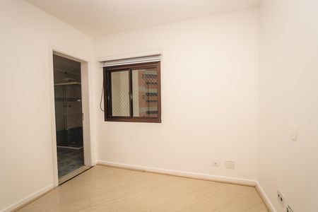 Apartamento para alugar com 212m², 4 quartos e 4 vagas Apartamento para alugar com 212m², 4 quartos e 4 vagasSuíte 2