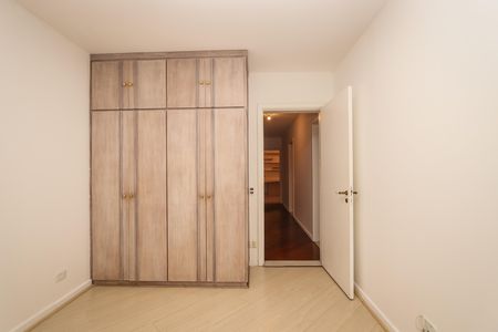 Apartamento para alugar com 212m², 4 quartos e 4 vagas Apartamento para alugar com 212m², 4 quartos e 4 vagasSuíte 2