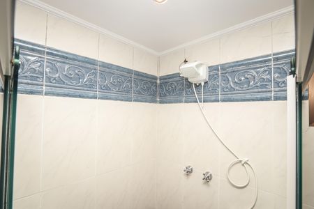 Apartamento para alugar com 212m², 4 quartos e 4 vagas Apartamento para alugar com 212m², 4 quartos e 4 vagasBanheiro da Suíte 1