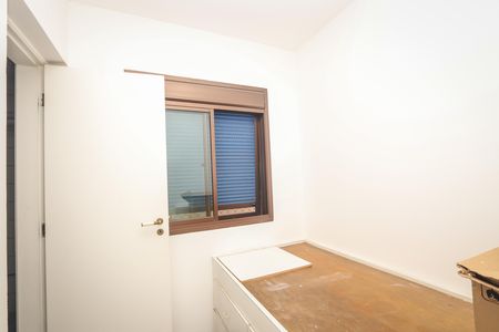 Apartamento para alugar com 212m², 4 quartos e 4 vagas Apartamento para alugar com 212m², 4 quartos e 4 vagasQuarto de Serviço