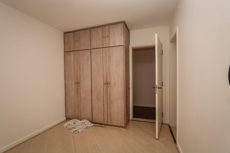 Apartamento para alugar com 212m², 4 quartos e 4 vagas Apartamento para alugar com 212m², 4 quartos e 4 vagasSuíte 3