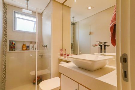 Apartamento à venda com 85m², 2 quartos e 2 vagasBanheiro Social