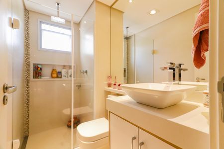 Apartamento à venda com 85m², 2 quartos e 2 vagasBanheiro Social