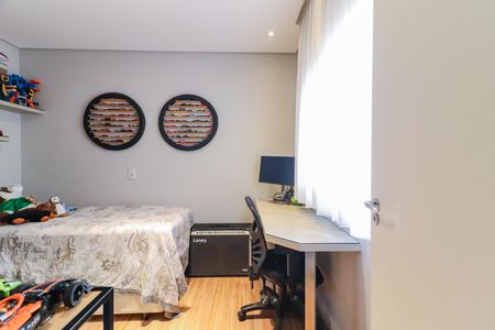 Apartamento à venda com 85m², 2 quartos e 2 vagasQuarto