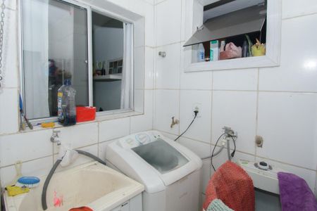 Casa à venda com 200m², 4 quartos e 3 vagas Casa à venda com 200m², 4 quartos e 3 vagasCasa 1 - Área de Serviço