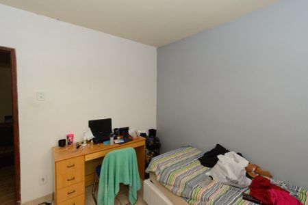 Casa à venda com 200m², 4 quartos e 3 vagas Casa à venda com 200m², 4 quartos e 3 vagasCasa 2 - Quarto 2