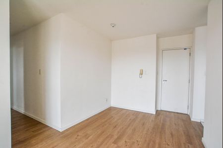 Sala de apartamento para alugar com 2 quartos, 49m² em Parque Jaçatuba, Santo André