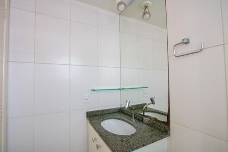 Apartamento para alugar com 69m², 3 quartos e 1 vaga Apartamento para alugar com 69m², 3 quartos e 1 vagaBanheiro social