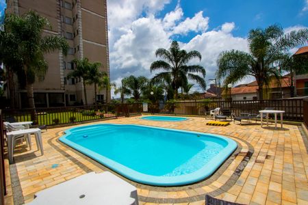 Apartamento para alugar com 69m², 3 quartos e 1 vaga Apartamento para alugar com 69m², 3 quartos e 1 vagaÁrea comum - Piscina