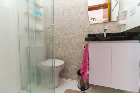 Banheiro de apartamento à venda com 1 quarto, 28m² em Itaquera, São Paulo