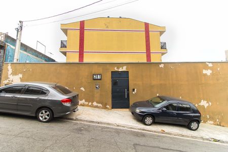 Apartamento à venda com 28m², 1 quarto e sem vaga Apartamento à venda com 28m², 1 quarto e sem vagaFachada