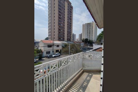 Casa à venda com 311m², 4 quartos e 4 vagasVaranda da Suíte 1