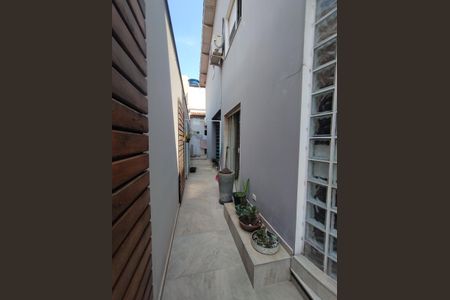 Casa à venda com 311m², 4 quartos e 4 vagasQuintal