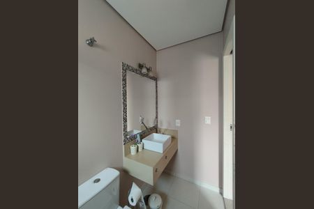 Casa à venda com 311m², 4 quartos e 4 vagasBanheiro - torneira