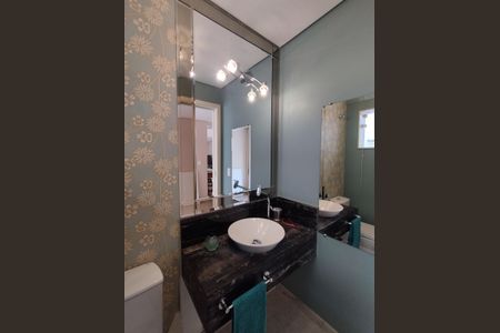 Casa à venda com 311m², 4 quartos e 4 vagasLavabo