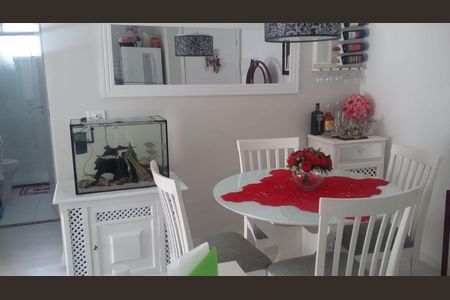 Apartamento à venda com 2 quartos, 47m² em Quitaúna, Osasco