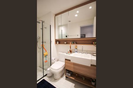 Apartamento à venda com 91m², 2 quartos e 3 vagasBanheiro Social