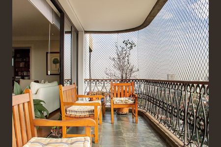 Apartamento à venda com 3 quartos, 296m² em Santo Amaro, São Paulo