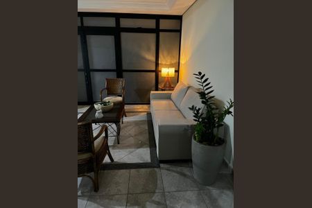 Foto 05 de apartamento à venda com 2 quartos, 50m² em Pinheiros, São Paulo
