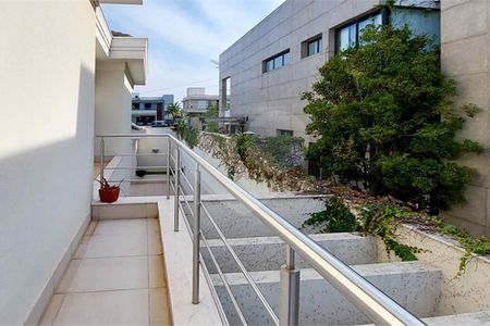 Casa à venda com 483m², 4 quartos e 4 vagas
