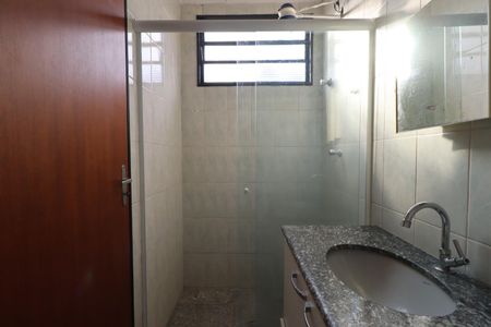 Apartamento para alugar com 70m², 2 quartos e 1 vagaBanheiro da Suíte