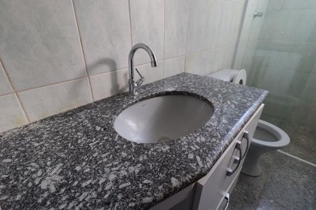 Apartamento para alugar com 70m², 2 quartos e 1 vagaBanheiro Social