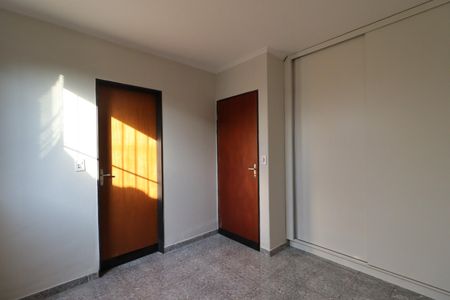 Apartamento para alugar com 70m², 2 quartos e 1 vagaSuíte