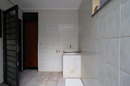 Apartamento para alugar com 70m², 2 quartos e 1 vagaÁrea de Serviço