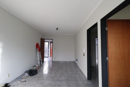 Apartamento para alugar com 70m², 2 quartos e 1 vagaSala