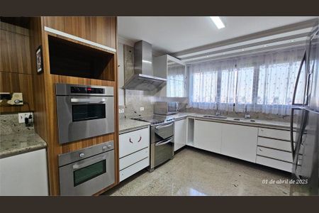 Apartamento à venda com 4 quartos, 370m² em Santo Amaro, São Paulo