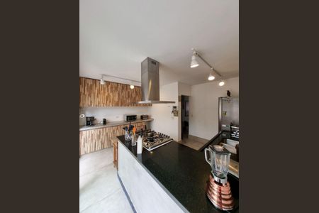 Casa à venda com 163m², 3 quartos e 2 vagasCozinha