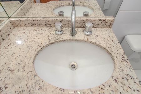 Apartamento para alugar com 133m², 3 quartos e 2 vagas Apartamento para alugar com 133m², 3 quartos e 2 vagasBanheiro da Suíte