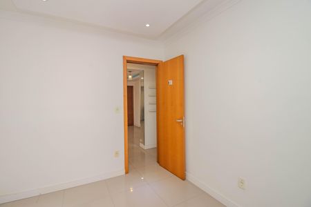 Apartamento para alugar com 133m², 3 quartos e 2 vagas Apartamento para alugar com 133m², 3 quartos e 2 vagasQuarto 2