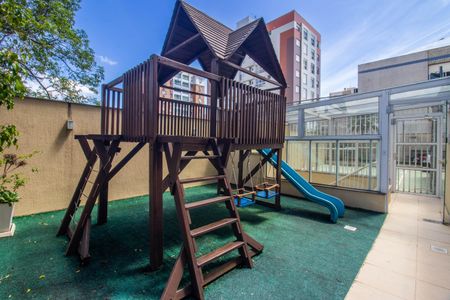 Apartamento para alugar com 133m², 3 quartos e 2 vagas Apartamento para alugar com 133m², 3 quartos e 2 vagasÁrea comum - Playground