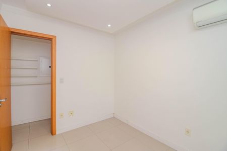 Apartamento para alugar com 133m², 3 quartos e 2 vagas Apartamento para alugar com 133m², 3 quartos e 2 vagasQuarto 1