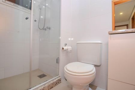 Apartamento para alugar com 133m², 3 quartos e 2 vagas Apartamento para alugar com 133m², 3 quartos e 2 vagasBanheiro Social