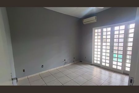 Casa de condomínio à venda com 120m², 3 quartos e 1 vagaQuarto 1