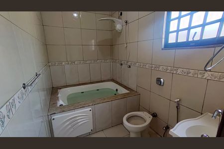 Casa de condomínio à venda com 120m², 3 quartos e 1 vagaBanheiro da Suíte