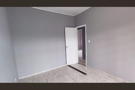 Casa de condomínio à venda com 120m², 3 quartos e 1 vagaQuarto 2