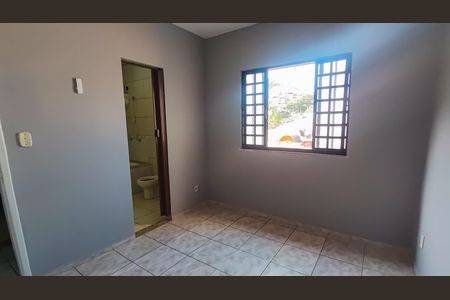 Casa de condomínio à venda com 120m², 3 quartos e 1 vagaSuíte