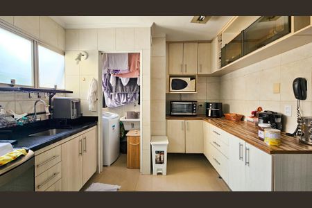 Apartamento à venda com 68m², 3 quartos e 1 vagaCozinha