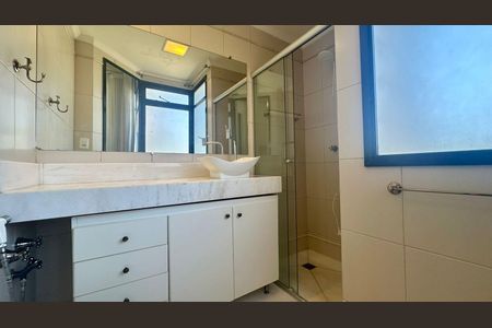 Apartamento à venda com 78m², 2 quartos e 2 vagas Apartamento à venda com 78m², 2 quartos e 2 vagasBanheiro Suíte