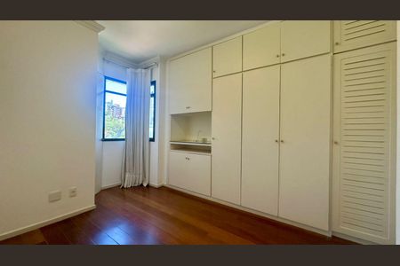 Apartamento à venda com 78m², 2 quartos e 2 vagas Apartamento à venda com 78m², 2 quartos e 2 vagasQuarto 1