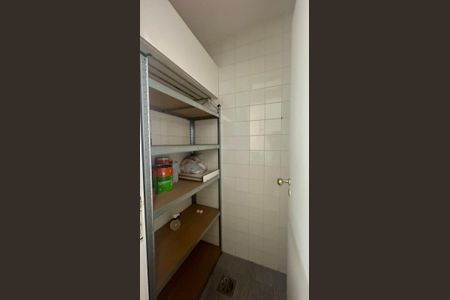 Apartamento à venda com 78m², 2 quartos e 2 vagas Apartamento à venda com 78m², 2 quartos e 2 vagasDispensa